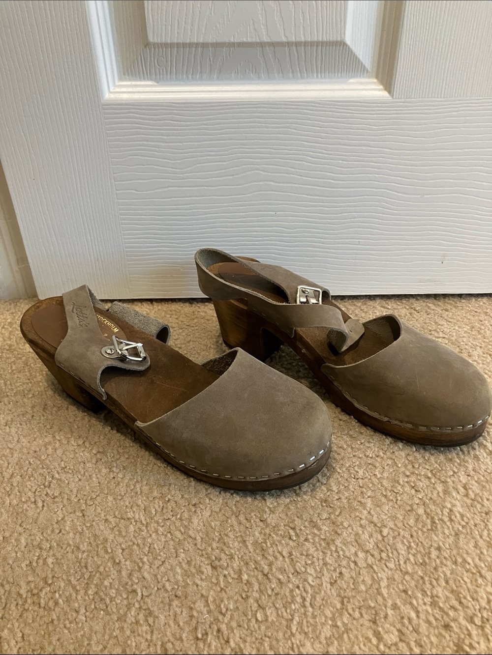 Lotta from Stockholm taupe clogs size 42